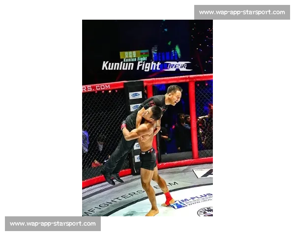 致命飞铲引爆世仇！苏超双雄再添新恨