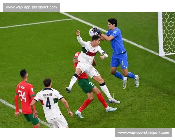 布努：战术为盾，点球如刃 —— 摩洛哥门神解析胜利之道